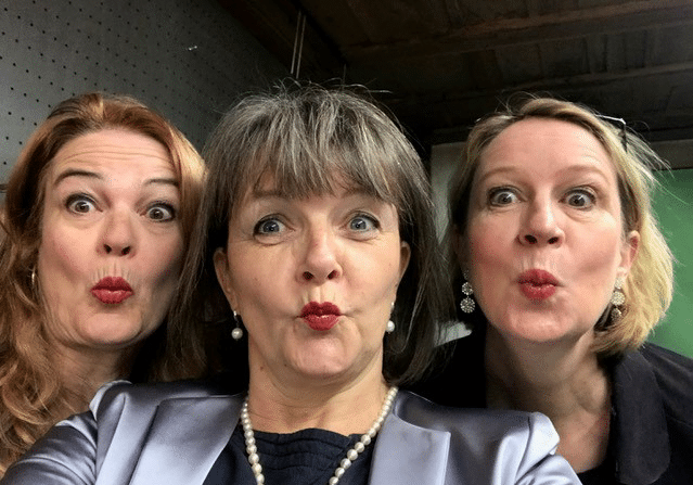 Ensemble Miroir – Campariarien Ensemble Miroir: Stefi Spinas, Annette Labusch und Claire Genewein